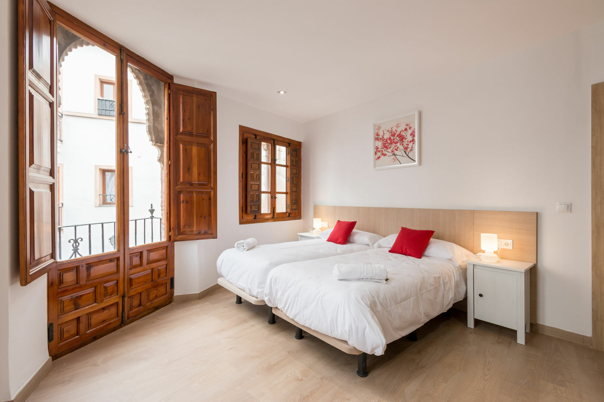 Apartamentos Puerta Nueva Granada Luaran gambar